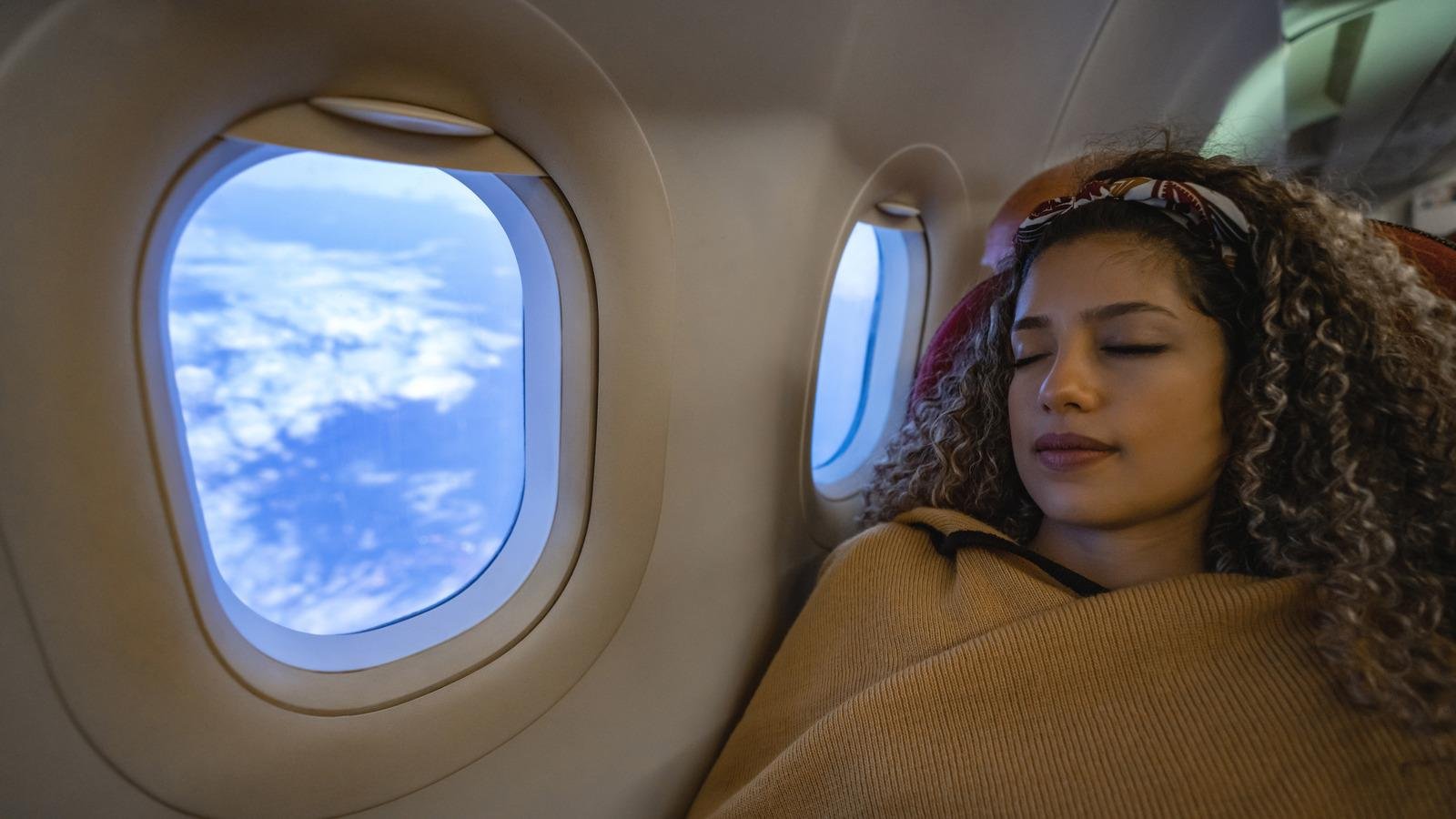 Best Red-Eye Flights That Save You Hotel Money