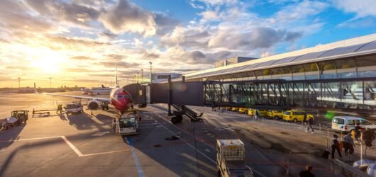 Where to Eat at New York Airports: The Ultimate Food Guide for Travelers Flying Through NYC