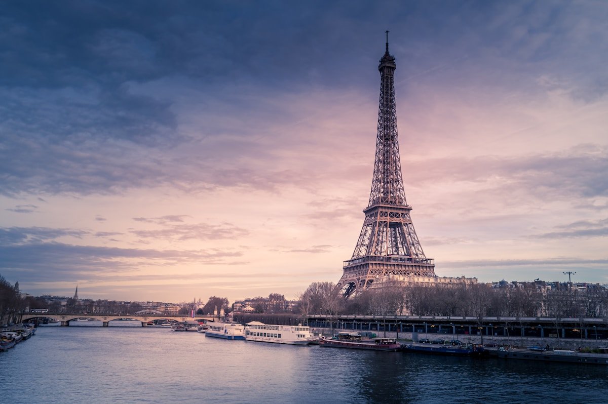 Family-Friendly Paris: A Complete Guide for American Families